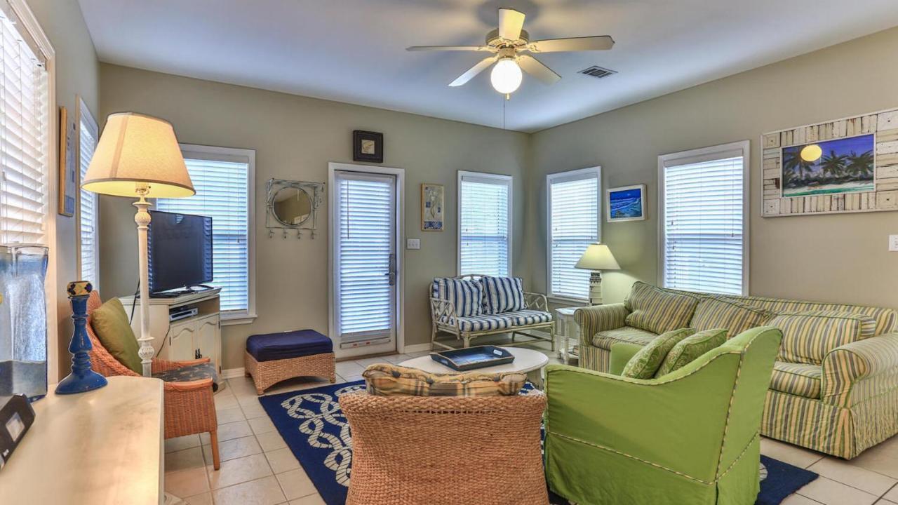 Biglows Bungalow - About A Quarter Mile To Private Neighborhood Beach Access, Pet Friendly, Community Pool Destin Zewnętrze zdjęcie